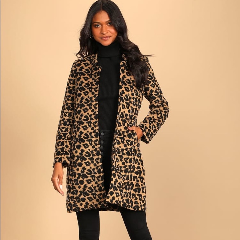 ✨HOST PICK ✨Lulus leopard print jacket Feline Fantastic Tan Leopard Print Coat